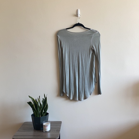 American Eagle Long Sleeve Front-Cross Olive Green - Picture 2 of 3